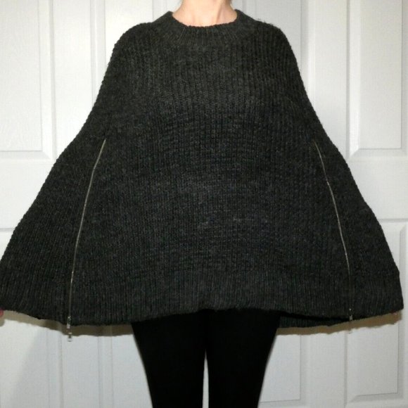 Mod Gray Cape Knit French Connection Vintage Sweater Poncho Zip up Sides Size M - Picture 4 of 13
